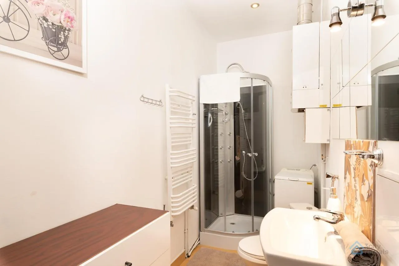 Apartment Tradycyjny Apartament 3City W Sopocie Blisko Plazy By Noclegi Renters Sopot